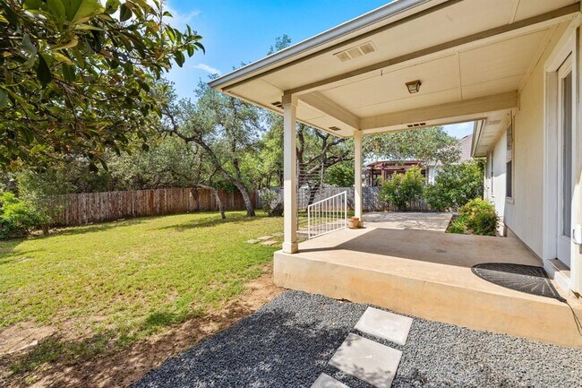 Building Photo - 3321 Winding River Trail