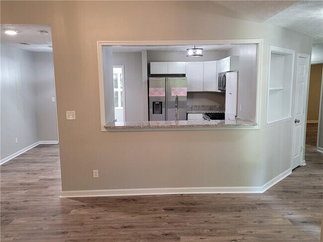 Building Photo - 8040 GA-54