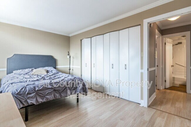 Building Photo - 4343 Cherry Hill Rd