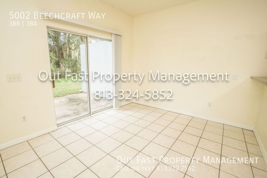 Building Photo - 5002 Beechcraft Way