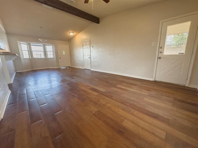 Building Photo - 2516 N W S Young Dr