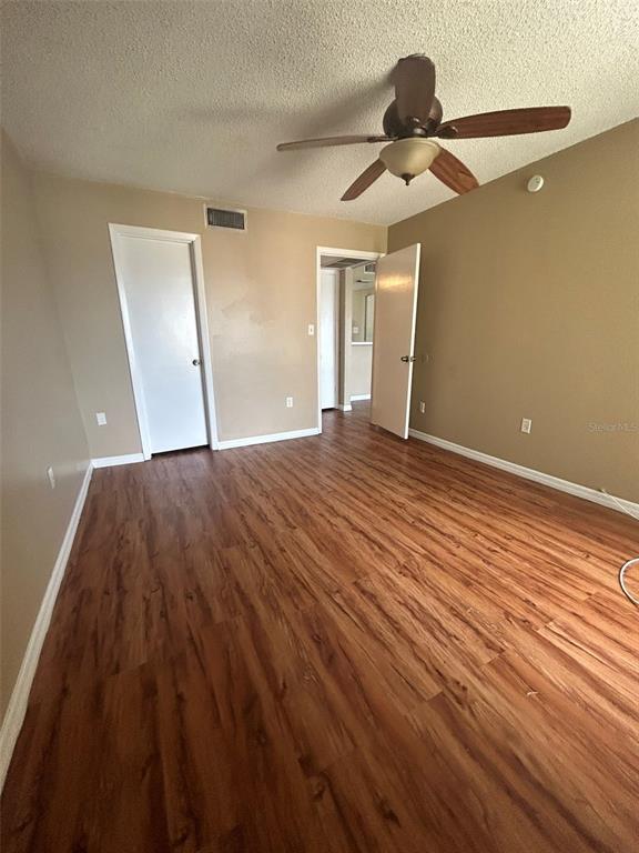 Building Photo - 618 Orange Dr