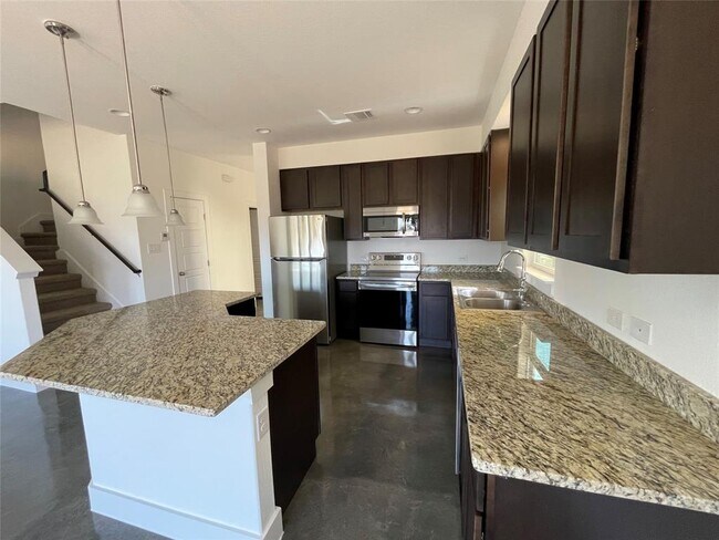 Building Photo - 232 Sapphire Dr