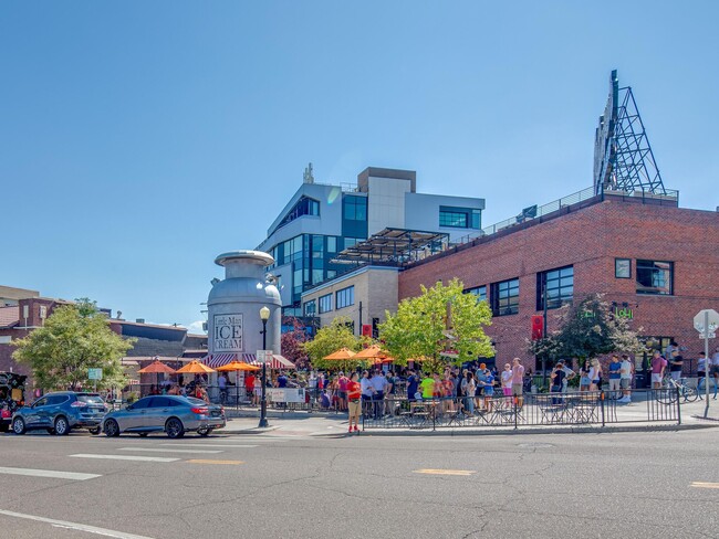 Building Photo - 1819 Boulder St