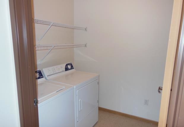 Building Photo - Harbor Homes