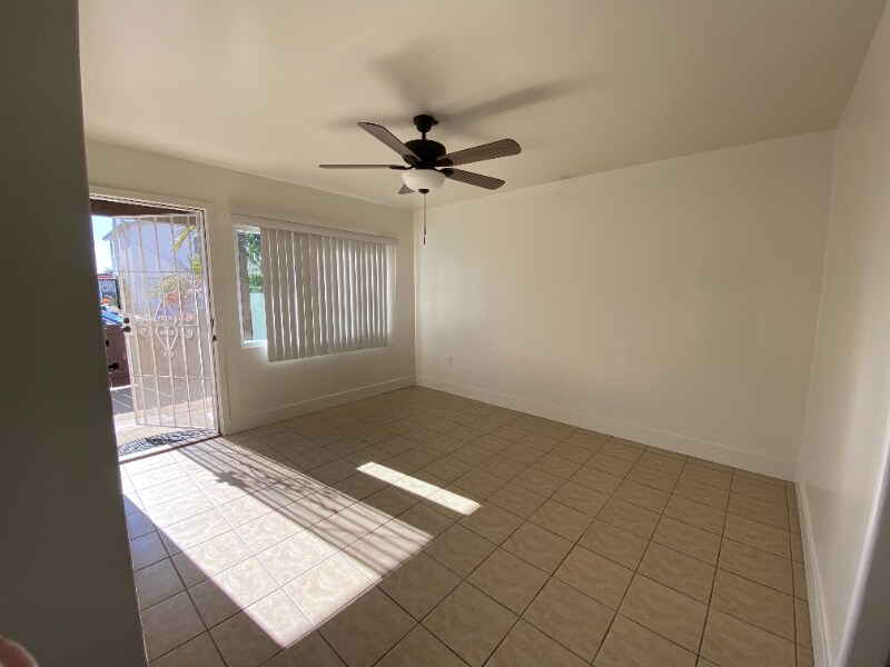 Building Photo - 3346-50 Jemez Dr