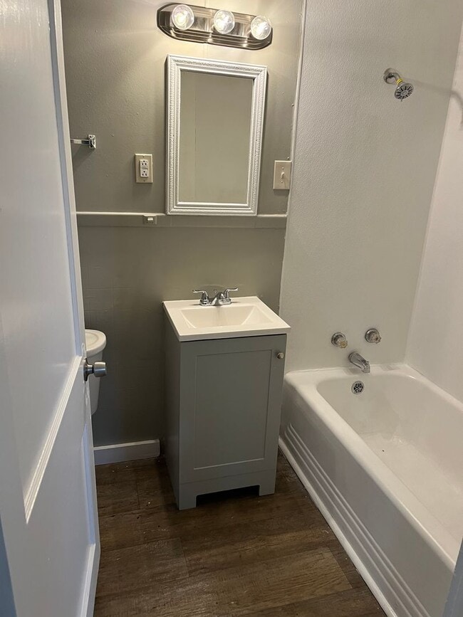 Building Photo - 100 S Main Ave