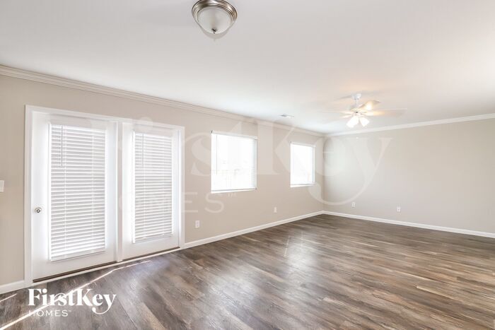 Building Photo - 5105 Apsley Dr