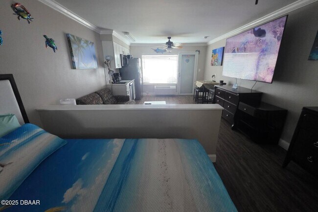 Building Photo - 935 S Atlantic Ave