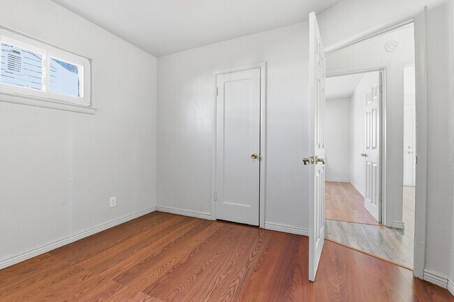 Building Photo - $1,930.95 - 3 Bedrooms, 1 Bathroom, Single Family Home in Aurora with fenced Yard!