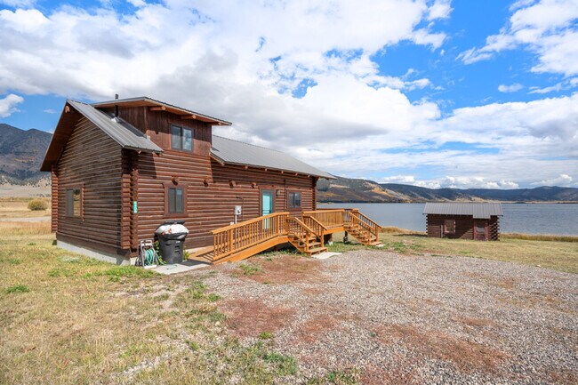 Building Photo - 5406 Henrys Lake Rd