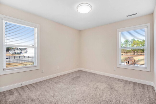 Building Photo - 111 Bollienger Dr