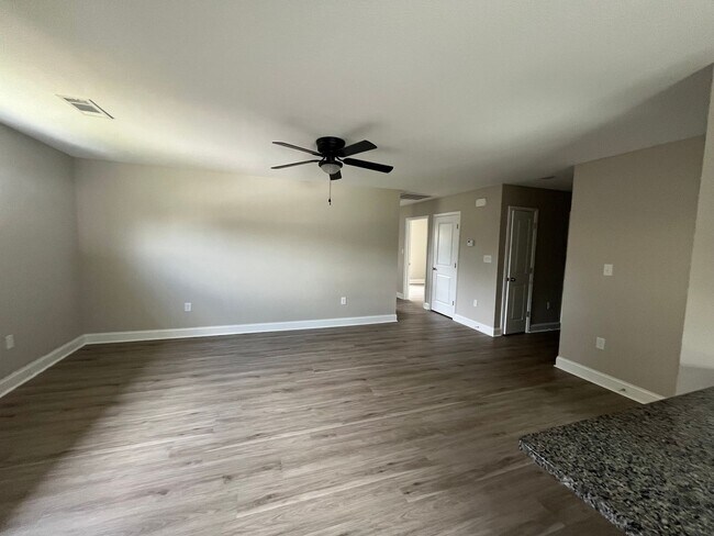 Building Photo - 815/817 Ellis St