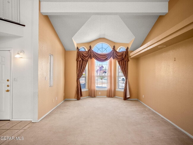 Building Photo - 4572 Loma Linda Cir