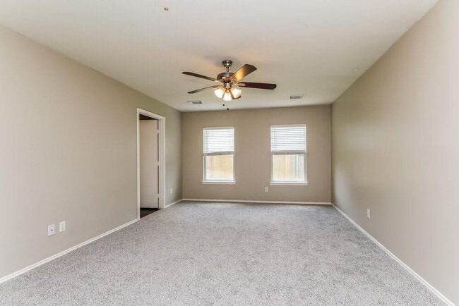 Building Photo - 12134 Carriage Oak Cir