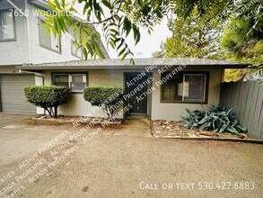 Building Photo - 2650 Woodridge Ct