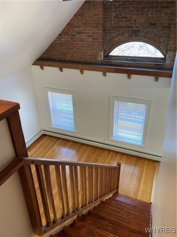 Building Photo - 451 Franklin St