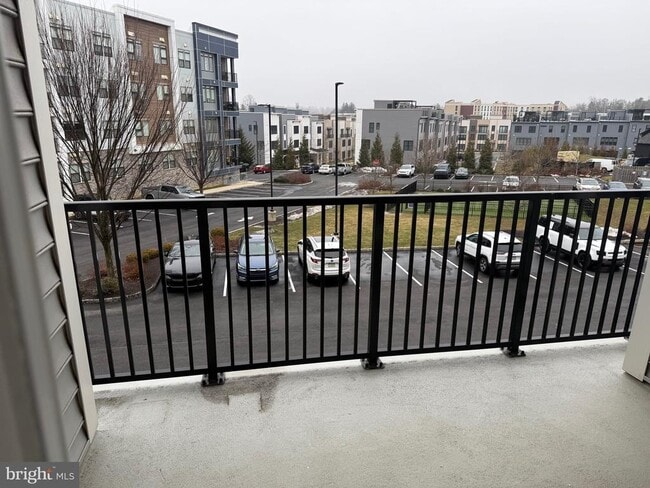 Building Photo - 220 Charles Ellis Dr