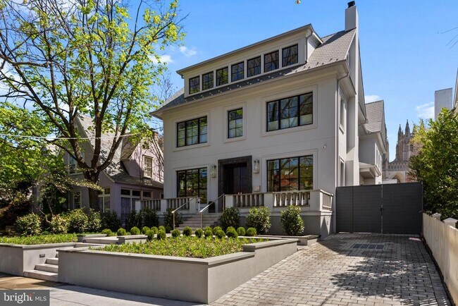 Building Photo - 3119 38th St NW