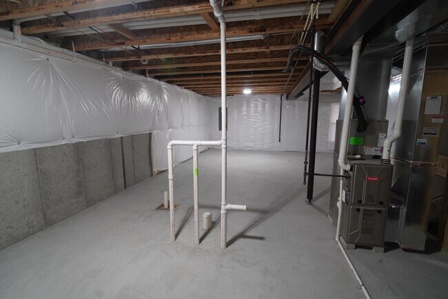 Building Photo - 6800 Green Isle Ln