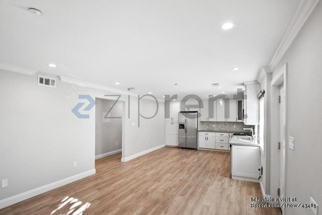 Building Photo - 1128 Adeline St