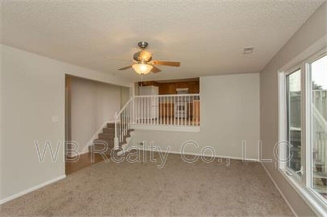 Building Photo - 4525 Waterford Dr