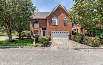 Building Photo - 701 Brent Glen Pl