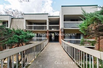 Building Photo - 500 Umstead Dr