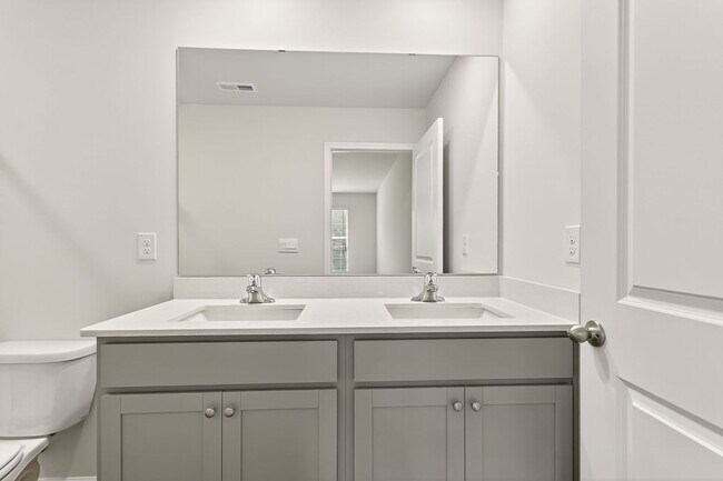 Building Photo - ***New Construction 3bd/2.5ba Townhome***