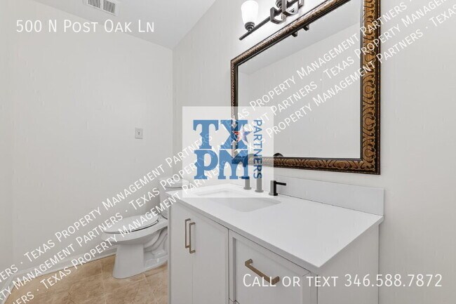 Building Photo - 500 N Post Oak Ln