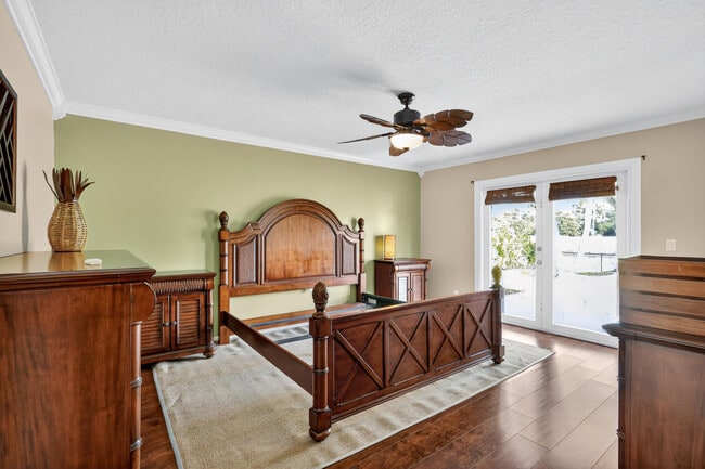 Building Photo - 151 Monterey Way