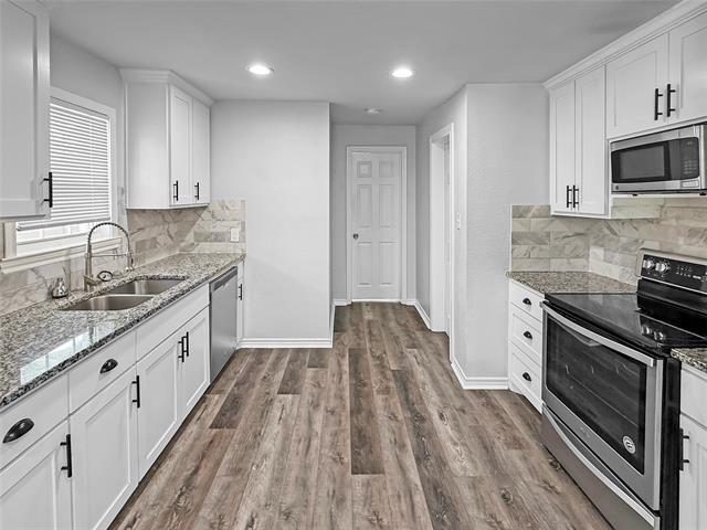 Building Photo - 3201 Ryan Ave