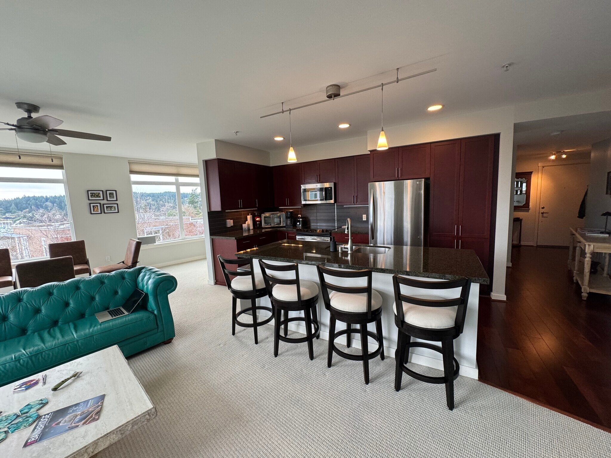 Building Photo - 190 Harbor Sq Loop NE