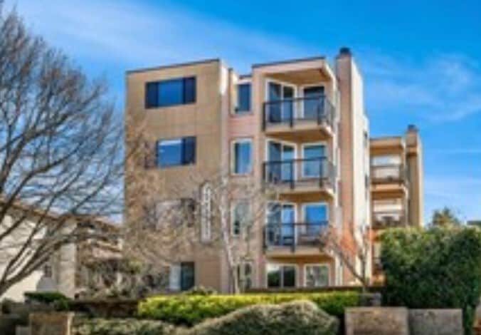 Building Photo - 5642 California Ave SW