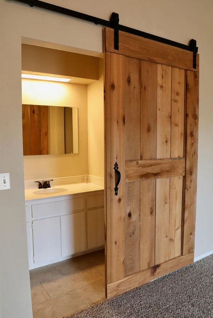 Building Photo - 5805 Hefner Village Ct