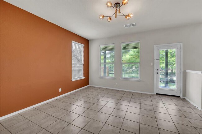 Building Photo - 8609 Rock Pigeon Dr