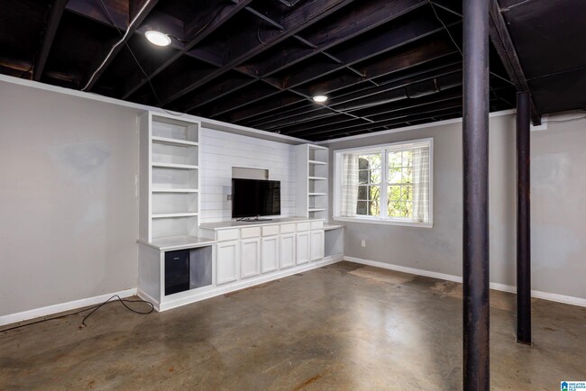 Building Photo - 2105 Arrow Leaf Dr