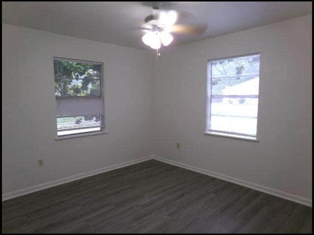 Building Photo - 204 Dobbs St