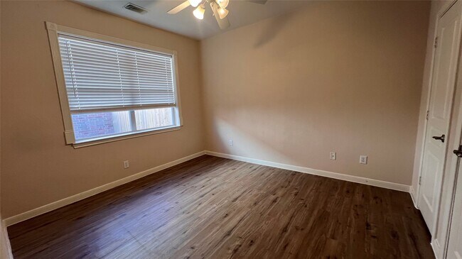 Building Photo - 4223 Country Heights Ct