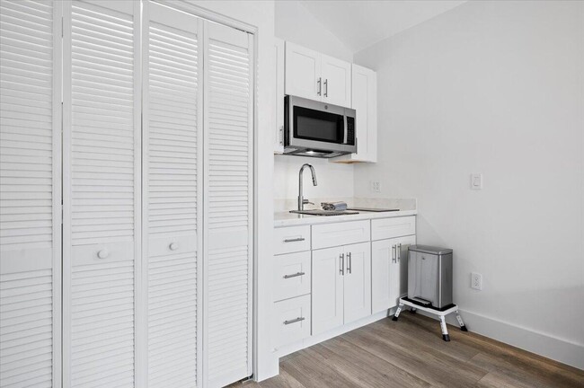 Building Photo - 11863 Wimbledon Cir