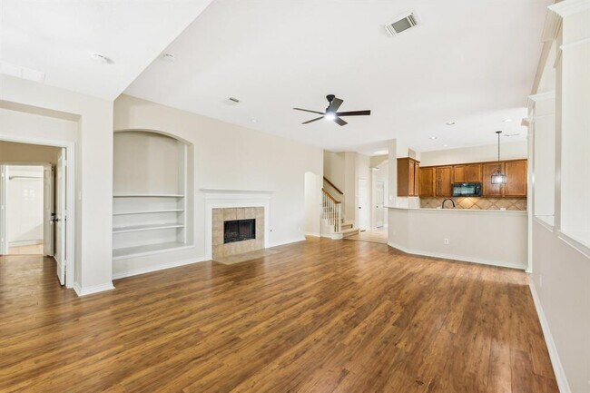 Building Photo - 1309 Bayport Ln
