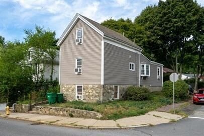 Primary Photo - 234 Fulton St