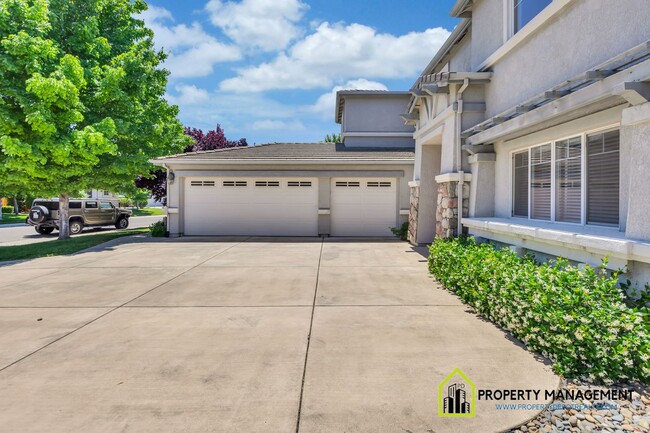 Building Photo - Luxury 5-BR Home Rental in Elk Grove