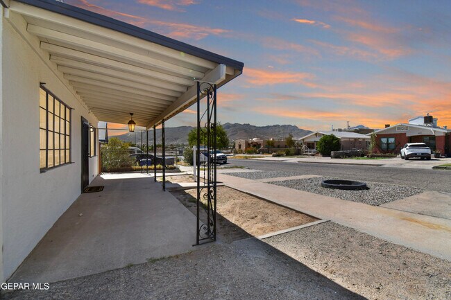 Building Photo - 4312 Clifton Ave