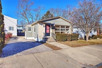 Building Photo - 78 Devonshire St