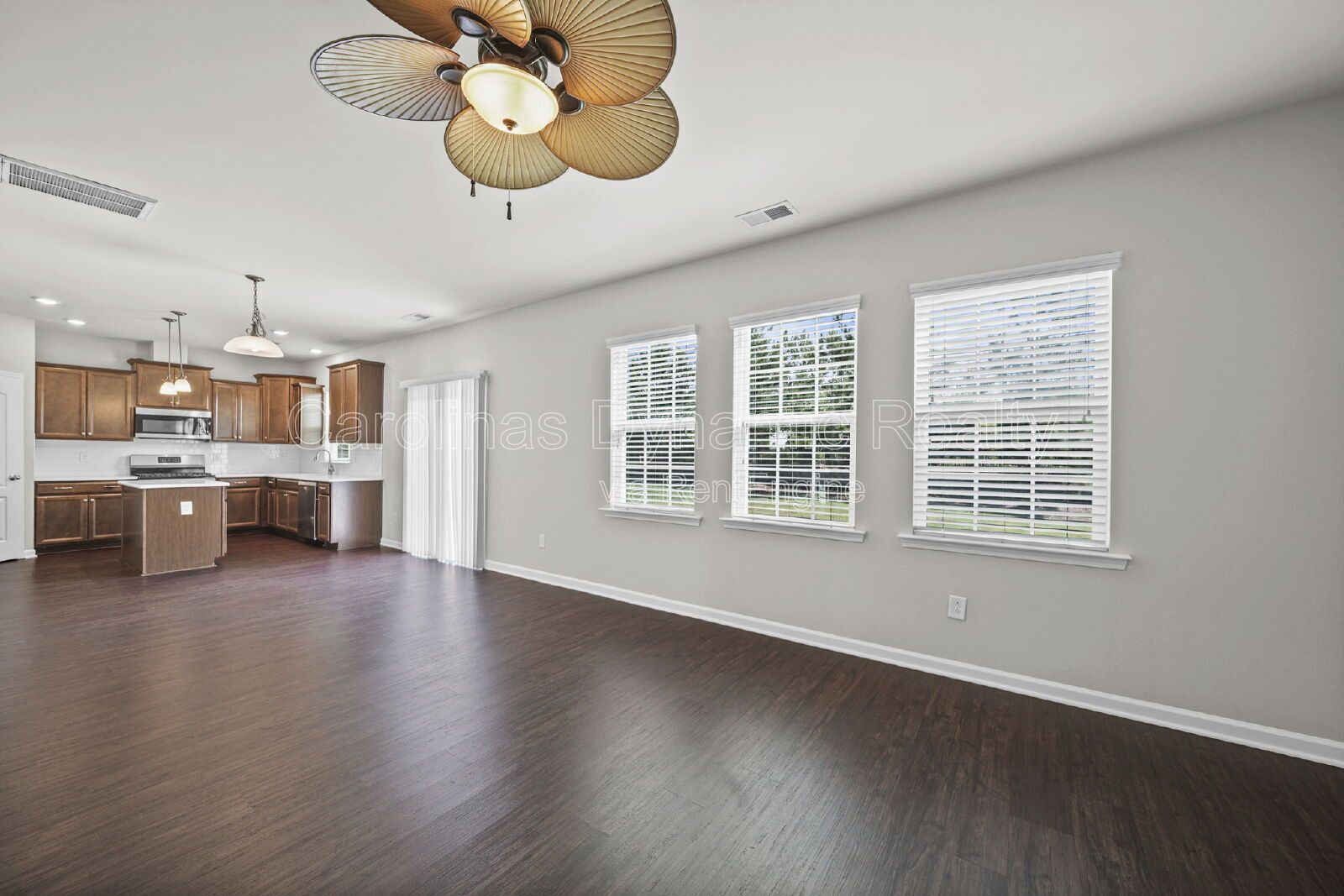 Building Photo - 15108 Evergreen House Dr