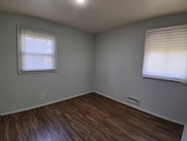 Building Photo - 21 Pennsylvania-