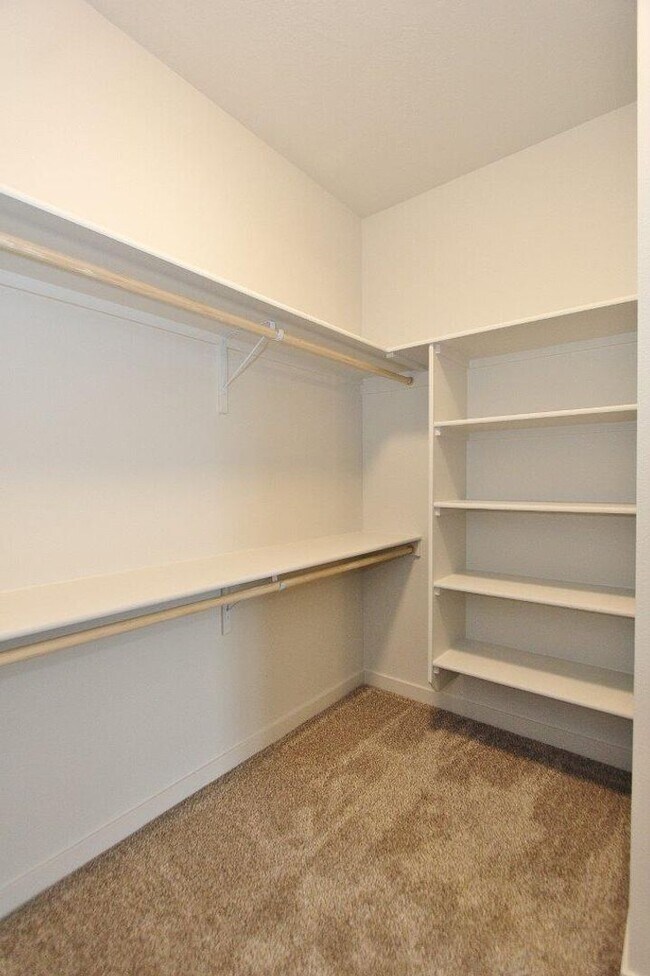 Building Photo - Stunning Single-Level w/Upper Bonus Room Home