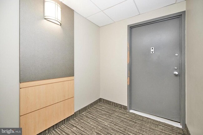 Building Photo - 4242 East-West Hwy