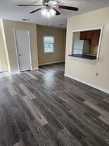 Building Photo - 5230 Beach Dr